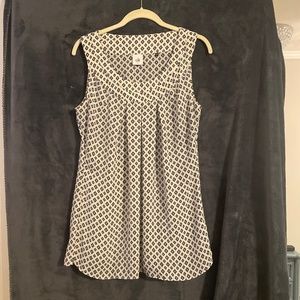 Cabi sleeveless top- Large